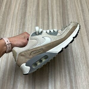 Nike Air Max 90 Premium Sneakers Womens Size 5.5 Hemp/White/Sand DA1641-201